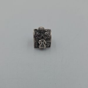 Sterling Silver 925 Chest Charm